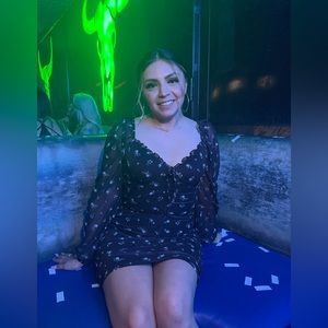 Meet your Posher, Leydy